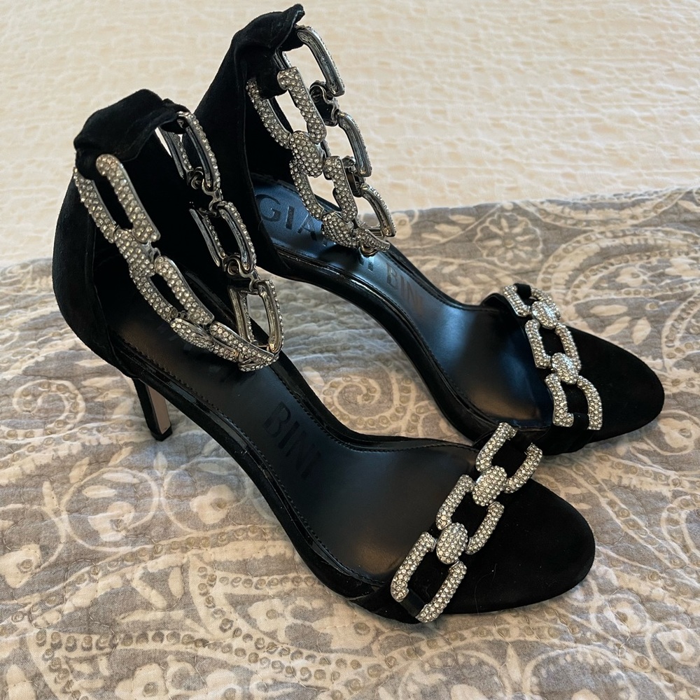 Gianni Bini Vivvia Suede Rhinestone Chain Heels black tie elegant - Picture 6 of 6